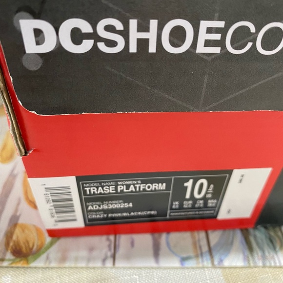 🔥🔥New in Box Dark Pink DC Trase Platform 90’s Foam Bed Sneaker Tennis Shoes - Picture 8 of 9